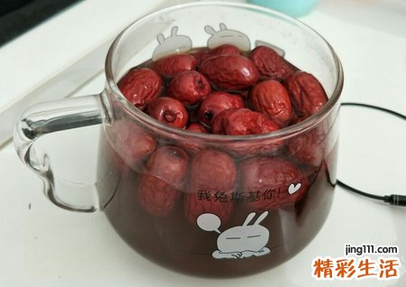 梦见吃枣子是什么意思，女人梦见吃新鲜枣子