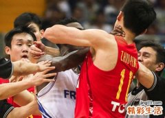 梦见打架是什么意思，做梦梦到很多人混乱打架