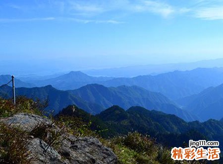 梦见自己爬坡有什么预兆，女人梦见爬陡峭的坡