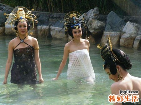 梦见蜘蛛精好不好，梦到黑蜘蛛变成了蜘蛛精色诱我