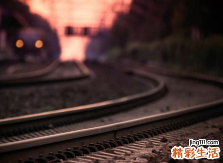 梦见亲人死了有什么预兆，梦到活着的妈妈去世了