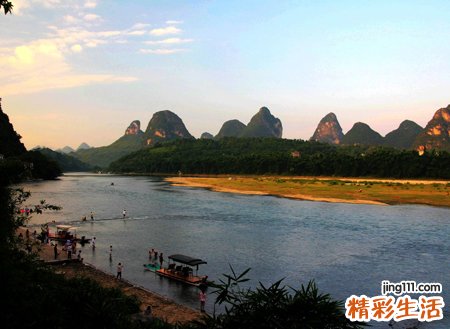 梦见咳血是什么意思，做梦梦到自己咳血痰吐出来