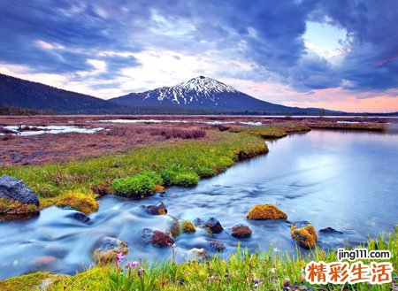 梦见咳血有什么寓意，女人梦见自己咳出血痰