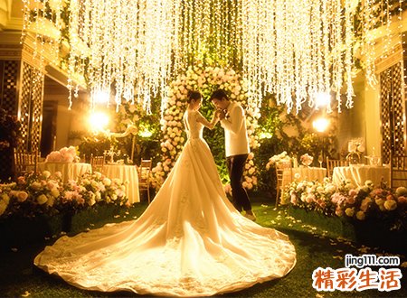 梦见前女友好吗，做梦梦到和前女友一起参加朋友婚礼