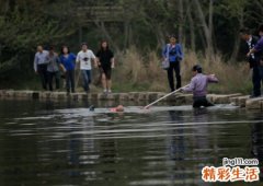 梦见落水预示什么，做梦梦到落水又自己上岸了
