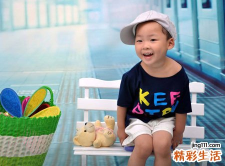 梦见男孩好不好，做梦梦到别人家的小男孩