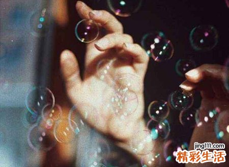 梦见我死了有什么预兆，女人梦到自己死了