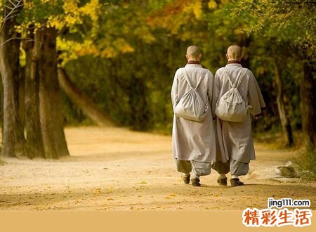 梦见僧人是什么意思，做梦梦到高僧给我指点