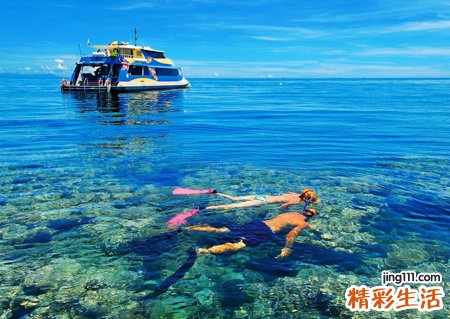梦见血是什么意思，梦到满地是别人的血