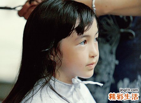 梦见理发有什么预兆，做梦梦到理发后很不满意
