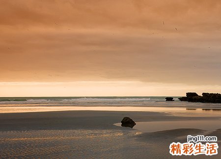 梦见了死人是什么意思，做梦梦到了死人复活