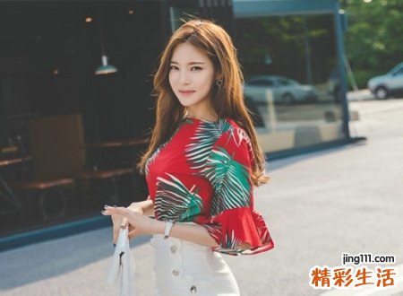 红色碎花裙气质女生昵称，小暴脾气的小清新微信萌网名