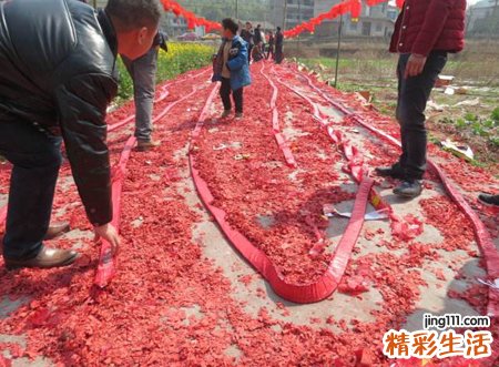 梦见鞭炮好不好，做梦梦到好多鞭炮但是没放