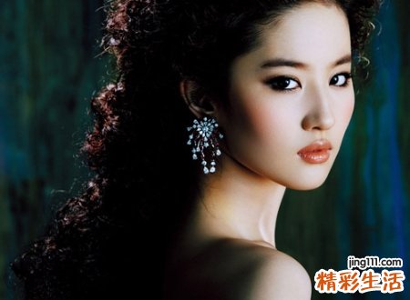 惊艳温柔浪漫的微信名，成熟女人与世无争的网名
