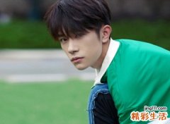 二字网名干净男生版，简约冷酷的2个字男生昵称