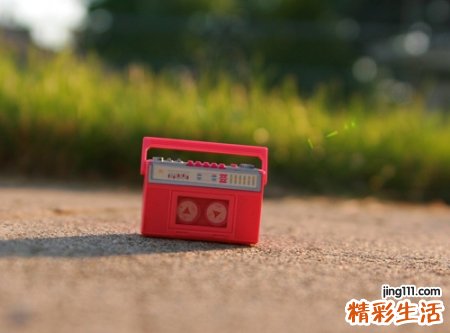 两字网名高冷霸气十足，简约干净的2个字微信昵称