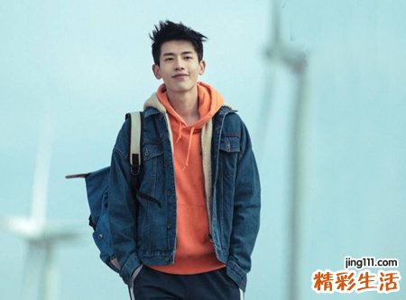 帅气阳光的男生微信网名，成熟阳光好听的微信昵称