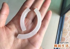 梦见玉镯碎了有什么寓意，女人梦见手上玉镯碎了