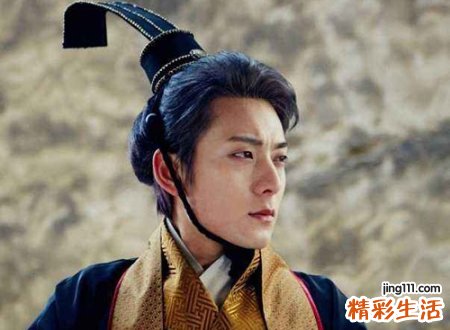 分手后对爱死心的网名，女生分手后心碎的伤感名字