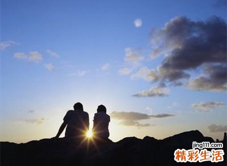 梦见暗恋预示什么，梦到和暗恋的男生交往