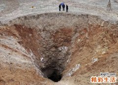 梦见天塌地陷啥预兆，做梦梦到天塌地陷自己没事