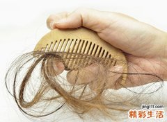 梦见掉头发好不好，做梦梦到掉头发又见新头发