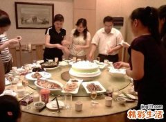 梦见请人吃饭好不好，已婚女人梦见请人吃饭