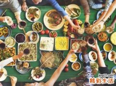 梦见吃羊肉啥意思，做梦梦到和老板一起吃羊肉