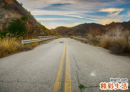 梦见死人又死了有什么寓意，做梦梦到已故亲人再次去世