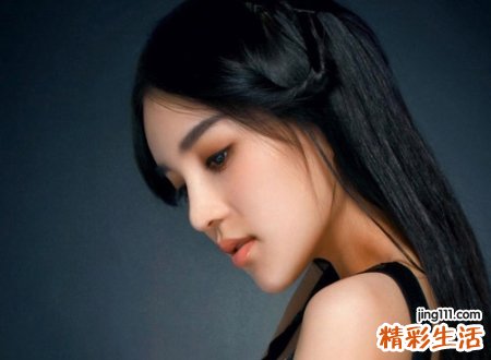 超拽冷酷的超拽微信昵称，纵情张狂的女生霸气网名