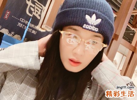 4个字的可爱女生微信网名