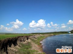 梦见河流宽阔平静，女人梦见一条河