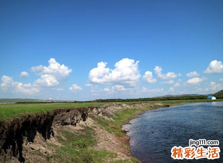 梦见河流宽阔平静，女人梦见一条河