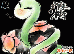 梦见蛇缠身挣脱不了，女人梦见被蛇缠绕