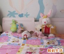 梦见小便啥意思，做梦梦到女儿小便失禁尿在枕头上