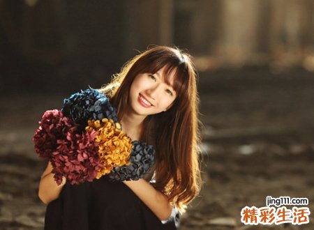 高颜值女生看淡一切的微信昵称