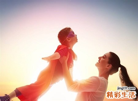 梦见捉知了怎么回事，做梦梦到老婆和儿子去山林里捉知了
