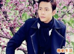 稳重高雅装纯男生的成熟网名