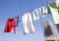 梦见自己去地摊买衣服是什么意思
