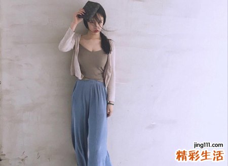 梦见自己前女友向自己卖萌是什么意思