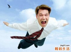 梦见自己在天上飞来飞去