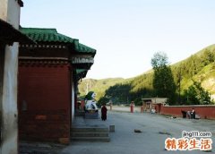 梦见别人流血我去帮忙止血，女人梦到别人受伤出血