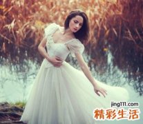 qq个性女生感情网名