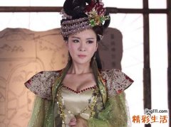 梦见自己能看见鬼魂四处游荡