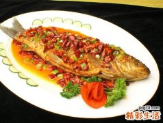 梦见和别人一起在沙滩上吃鱼肉