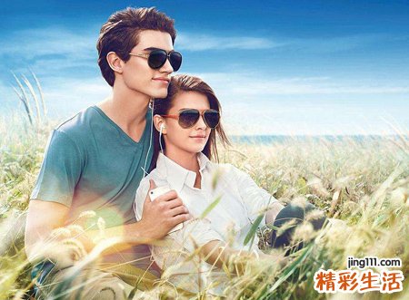 梦见和男朋友结婚上花轿过喜鹊桥