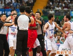 梦见暴力打架斗殴被关进监狱