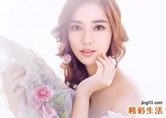 梦见我是理发师给别人剪头发