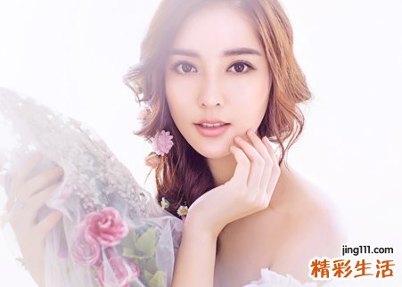 梦见我是理发师给别人剪头发