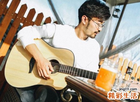 看淡红尘干净如风的暖男网名，男生快手昵称简短成熟社会型